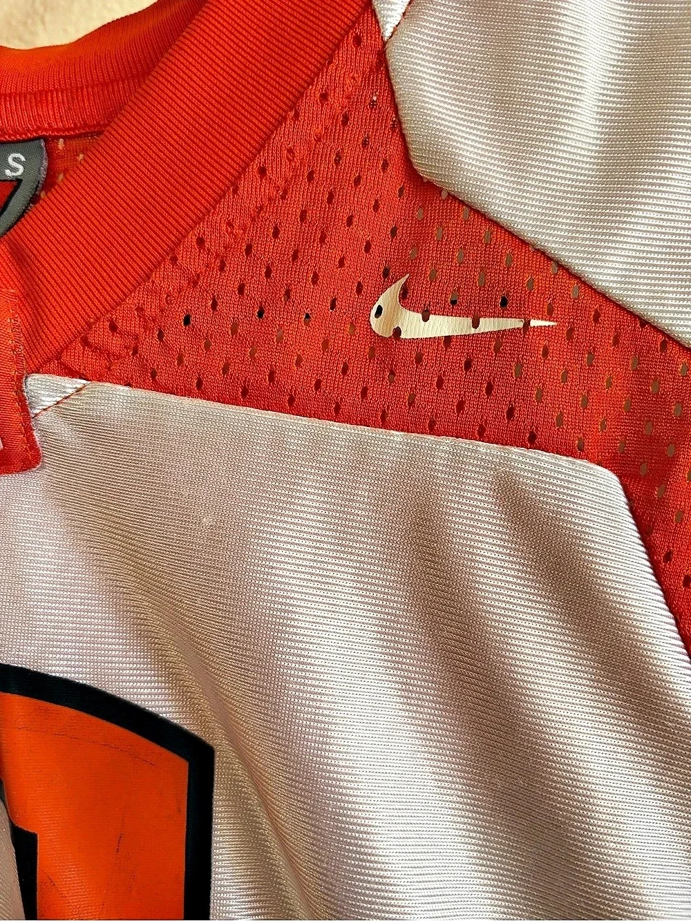 Nike Oregon State Beavers-Boys Small Football Jersey #8 White & Orange